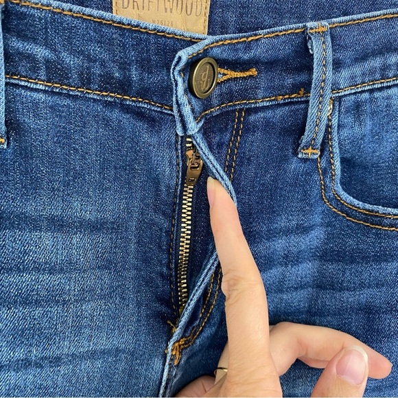 Driftwood Jackie Rose Floral Embroidered Skinny Jeans Raw Hem Stretch Size 26 - Picture 3 of 16